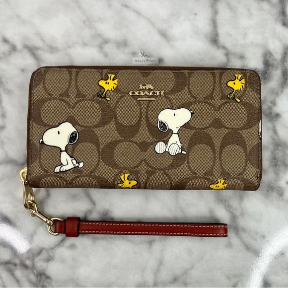 Coach x Peanuts Long Zip Around Wallet Signature Canvas Snoopy & Woodstock CE705 NWT