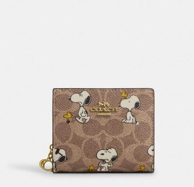 Coach x Peanuts Snap Wallet in Signature Canvas with Snoopy Print CBN32 NWT