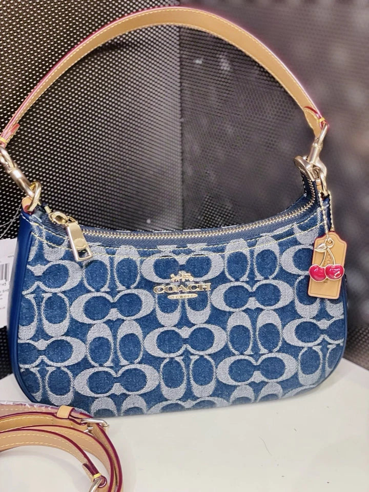 Coach CAF82 Denim/Natural Teri Shoulder Bag Signature Denim Outlet
